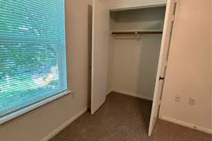 1703 Deloney St, Austin, TX 78721 - Photo 9