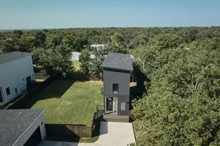 2611 Davis Ln, Austin, TX 78745 - Photo 3