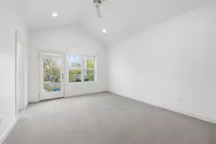 2811 Garwood St, Austin, TX 78702 - Photo 21