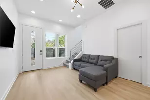 2811 Garwood St, Austin, TX 78702 - Photo 11