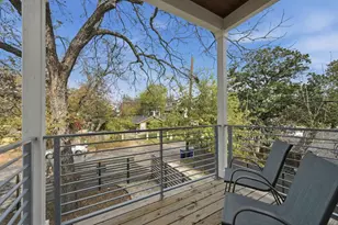 2811 Garwood St, Austin, TX 78702 - Photo 3