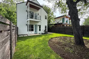 2811 Garwood St, Austin, TX 78702 - Photo 3