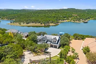 821 S Angel Light Dr, Spicewood, TX 78669 - Photo 1