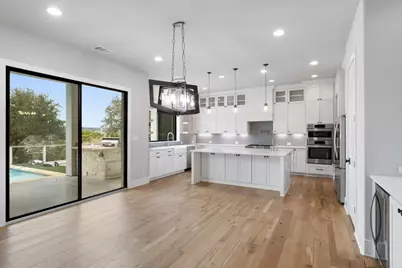 821 S Angel Light Drive, Spicewood, TX 78669 - Photo 9