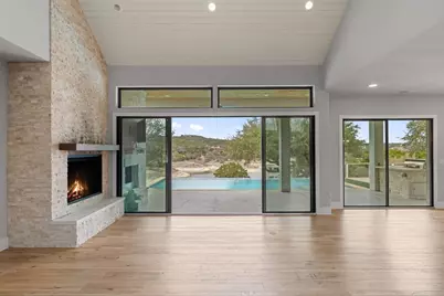 821 S Angel Light Drive, Spicewood, TX 78669 - Photo 5