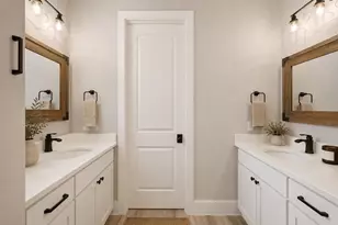 821 S Angel Light Dr, Spicewood, TX 78669 - Photo 25