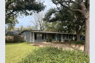 908 Gilmore Street, Taylor, TX 76574 - Photo 3