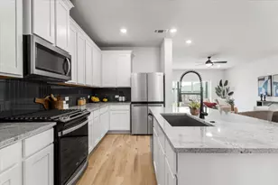 104 Hackberry Ln, Bastrop, TX 78602 - Photo 7