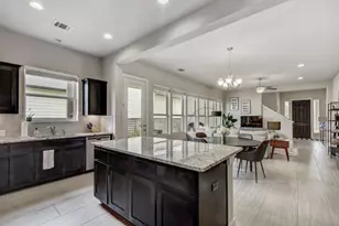 1704 Frontier Valley Dr, Austin, TX 78741 - Photo 7