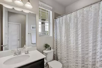 1704 Frontier Valley Drive, Austin, TX 78741 - Photo 23