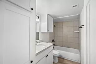 3819 Southway Dr, Austin, TX 78704 - Photo 11