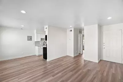 3819 Southway Drive #211, Austin, TX 78704 - Photo 3