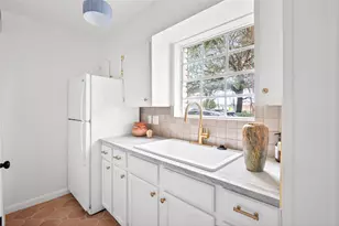 1700 Houston St, Austin, TX 78756 - Photo 5