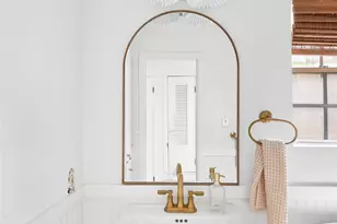 1700 Houston St, Austin, TX 78756 - Photo 15