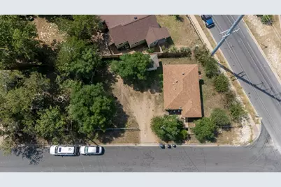 4803 Lott Avenue, Austin, TX 78721 - Photo 5