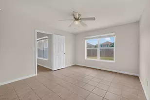 108 Judge King Dr, Jarrell, TX 76537 - Photo 7