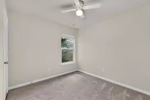 108 Judge King Dr, Jarrell, TX 76537 - Photo 17