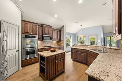 13670 Mesa Verde Drive, Austin, TX 78737 - Photo 11