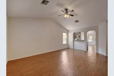 136 Strawn, Kyle, TX 78640 - Photo 7