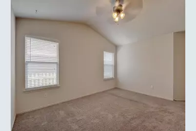 136 Strawn, Kyle, TX 78640 - Photo 19