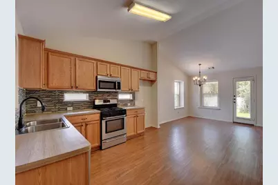 136 Strawn, Kyle, TX 78640 - Photo 13