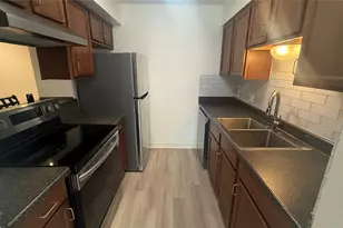 500 E Riverside Dr, Austin, TX 78704 - Photo 5