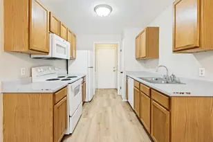 945-947 Sagewood Trail, San Marcos, TX 78666 - Photo 17