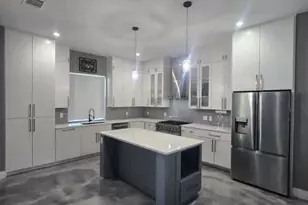 724 Ramsey Ave, Rockdale, TX 76567 - Photo 9