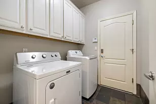 2114 Hilton Head Dr, Round Rock, TX 78664 - Photo 21