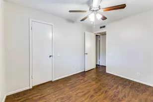 620 S 1st St, Austin, TX 78704 - Photo 9