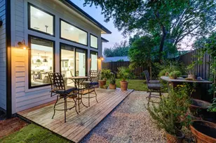 2326 Santa Rosa St, Austin, TX 78702 - Photo 19