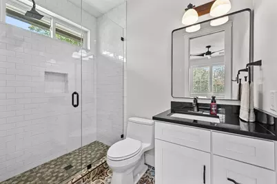 2326 Santa Rosa Street, Austin, TX 78702 - Photo 19