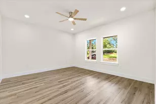 109 Clear Spring St, Bastrop, TX 78602 - Photo 13