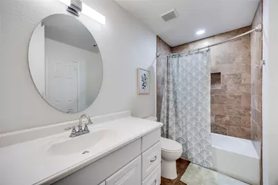 137 W Oak Drive, Cedar Creek, TX 78612 - Photo 31
