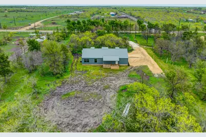 3881 Barth Road, Lockhart, TX 78644 - Photo 13