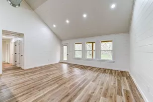 3881 Barth Rd, Lockhart, TX 78644 - Photo 5