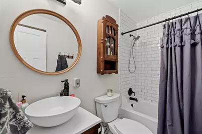 10006 Janet Loop, Dripping Springs, TX 78620 - Photo 17