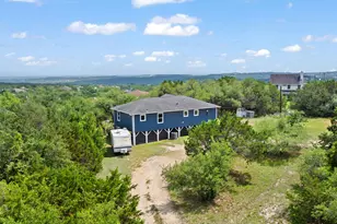 10006 Janet Loop, Dripping Springs, TX 78620 - Photo 33