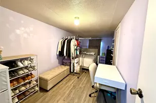 685 Fox Ln, Lockhart, TX 78644 - Photo 11