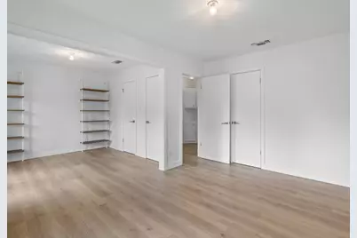 6902 Meadow Run, Austin, TX 78745 - Photo 19