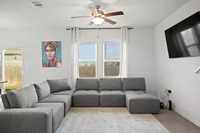 13005 Foreston Drive, Austin, TX 78754 - Photo 11