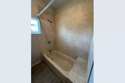 400 Symes Street #B, Taylor, TX 76574 - Photo 23