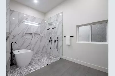 12319 Blue Water Drive, Austin, TX 78758 - Photo 23