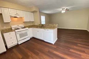 4903 Merritt Dr, Austin, TX 78744 - Photo 9