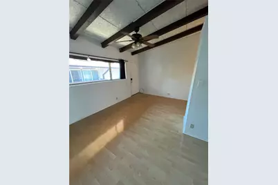 2404 Longview Street #204, Austin, TX 78705 - Photo 7
