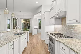 2205 Lakehurst Rd, Spicewood, TX 78669 - Photo 13