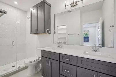 200 W 56th Street #2103, Austin, TX 78751 - Photo 21