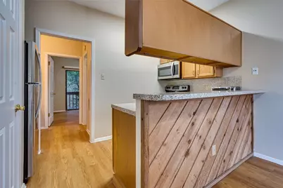 2210 Pearl Street #203, Austin, TX 78705 - Photo 9