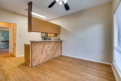 2210 Pearl Street #203, Austin, TX 78705 - Photo 5