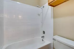 2210 Pearl St, Austin, TX 78705 - Photo 17